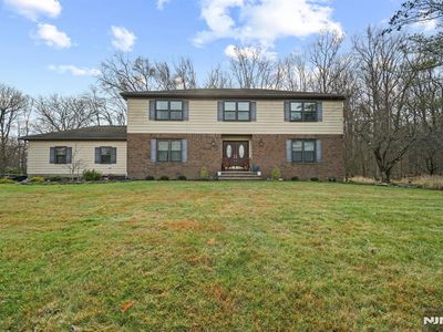 72 Higgins Pl, Harrington Park, NJ, 07640