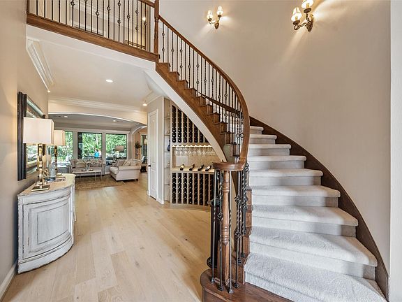 5th image of 123 Bentwater Bay Dr