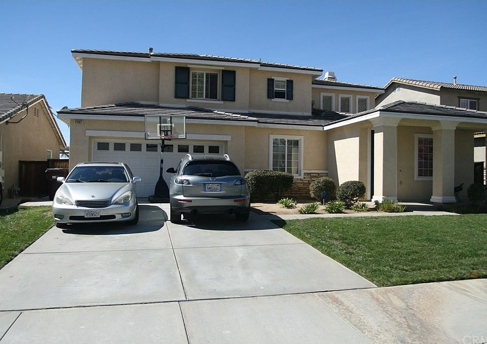 1st image of 17087 Cleveland Bay Way
