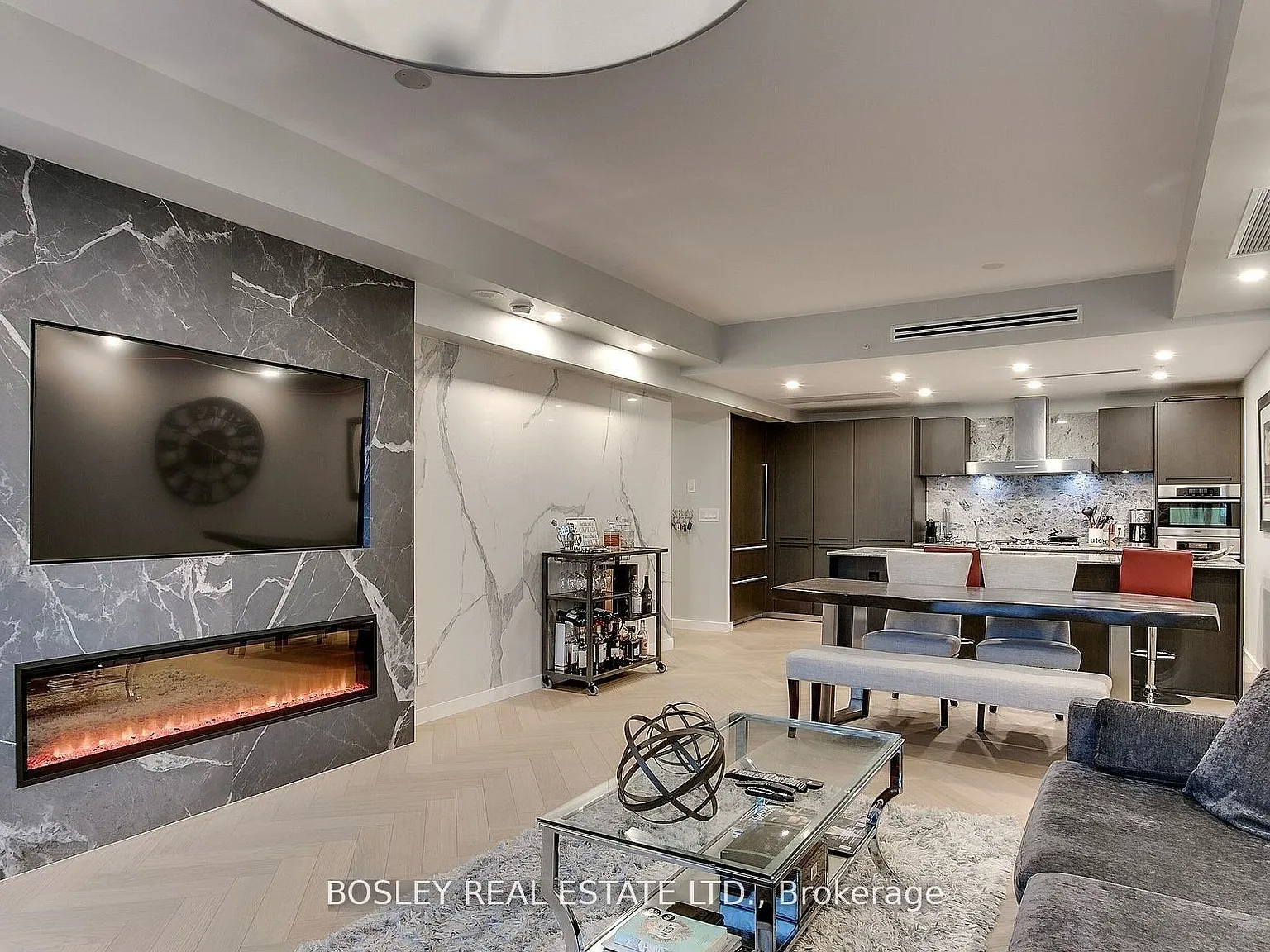 2 bed, $6,000 — Photo 2