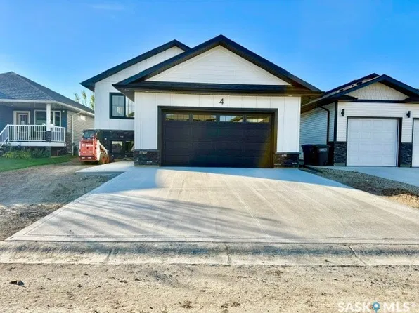 4 Aspen Place, Humboldt, SK S0K 2A0