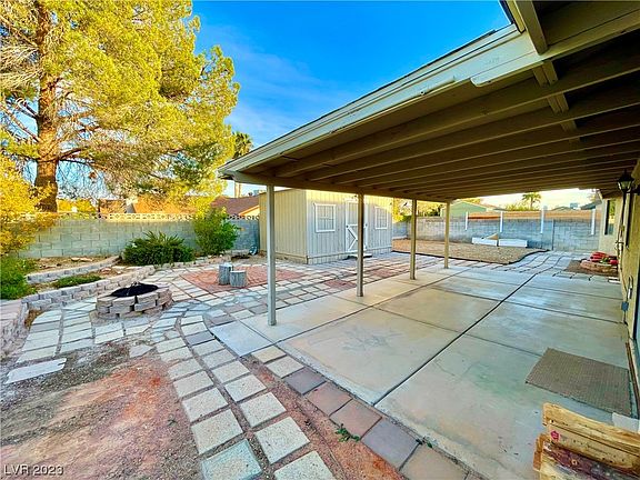 3rd image of 5216 Rock Creek Ln