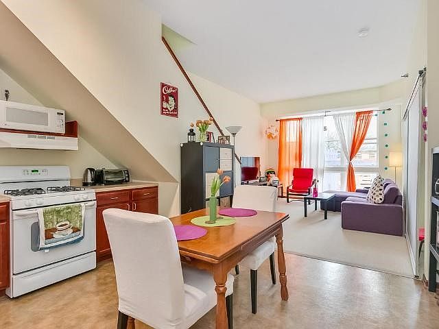 1st image of 2650 University Ave W APT 312