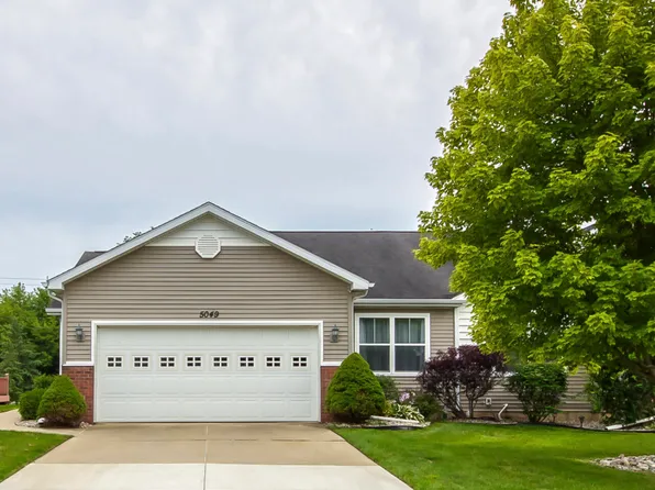 5049 Glendurgan Ct, Holt, MI 48842