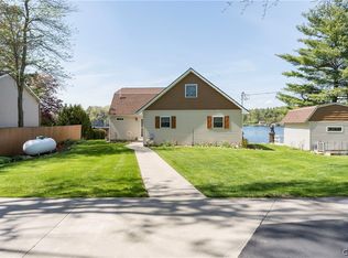 44515 Saint Lawrence Park Pl, Alexandria Bay, NY 13607