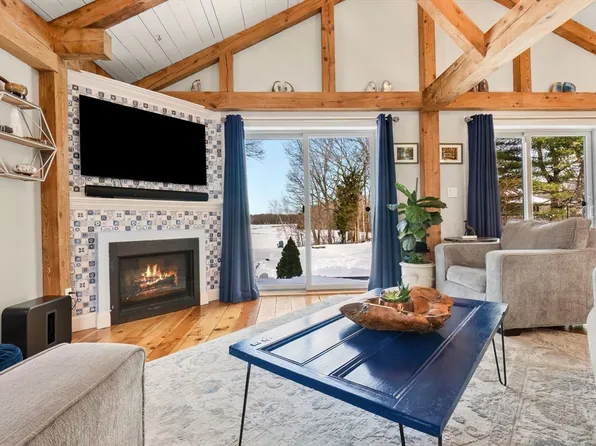 10 Old Rowley Rd, Newbury, MA 01951