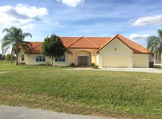 1943 E Lake Buffum Rd, Fort Meade, FL 33841