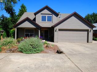 1272 NE 14th Pl, Canby, OR 97013