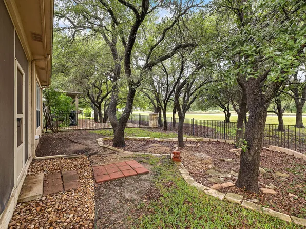 108 Farm Hill Dr, Georgetown, TX 78633