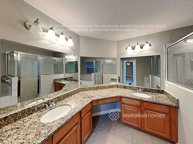 101 Calabria Springs Cv — Photo 15
