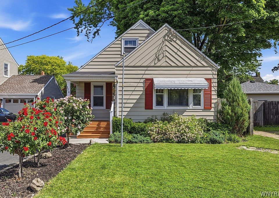1st image of 926 Morley Ave