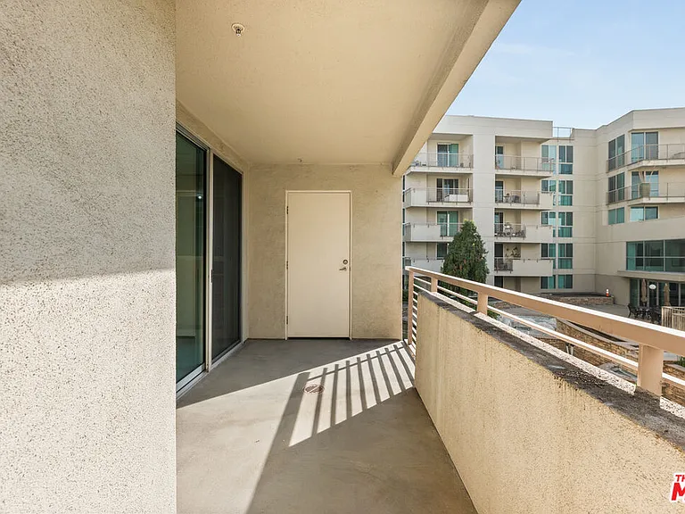 267 S San Pedro St #213 — Photo 15