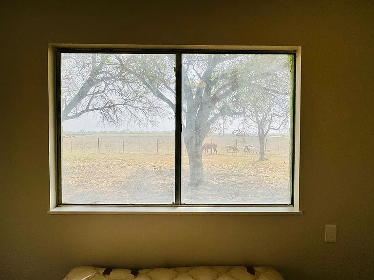 1185 FM 1540 — Photo 17