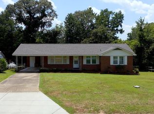2366 Brookgreen Rd, Sumter, SC 29154