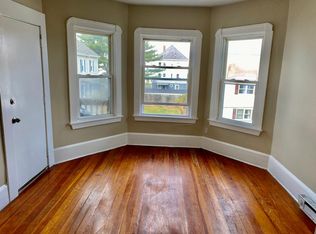 28 Tallman St #3E, New Bedford, MA 02746