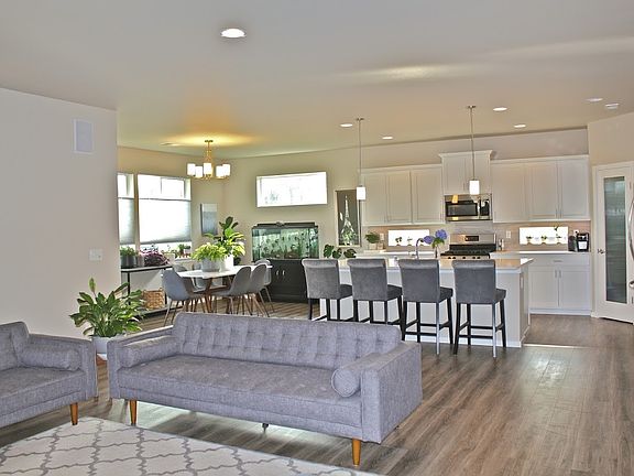 4th image of 2802 177th Street Ct E