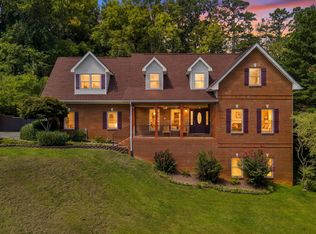 870 Pioneer Dr, Seymour, TN 37865