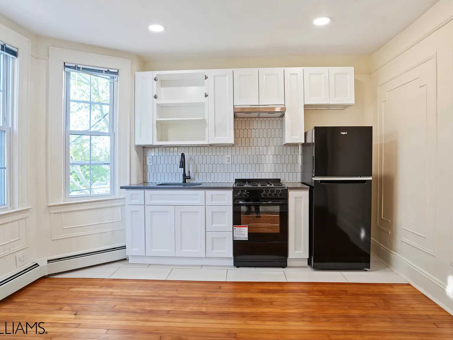 62-63 60th Drive — Photo 2