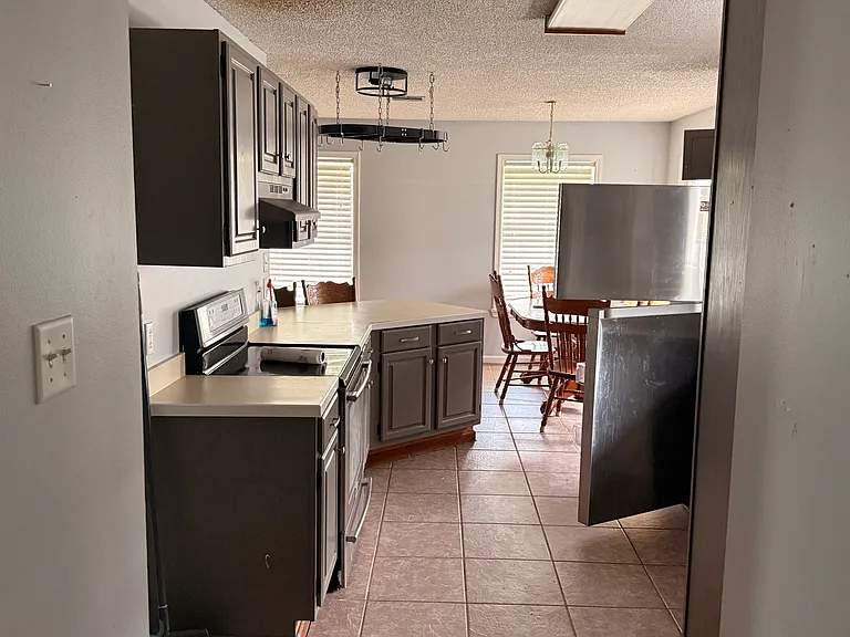 143 Richland Dr — Photo 15