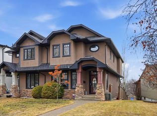 2517 E 21st St SW, Calgary, AB T2T 5A9