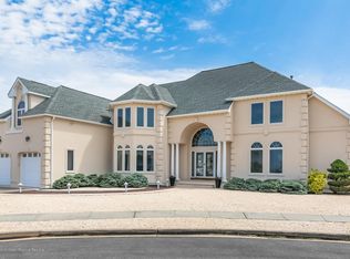 292 Curtis Point Dr, Mantoloking, NJ 08738