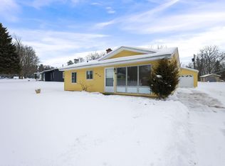 15640 Arthur St, Granger, IN 46530