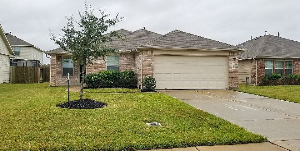 2nd image of 2607 Verano Dr