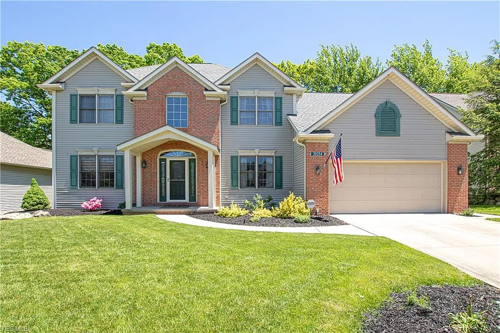 20254 Bradgate Ln photo 1