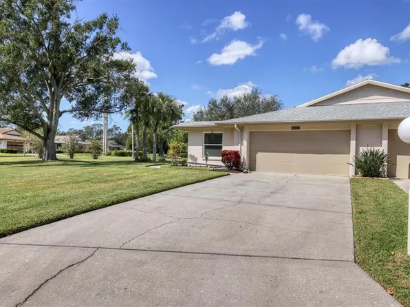 4368 Center Pointe Ln #12, Sarasota, FL 34233