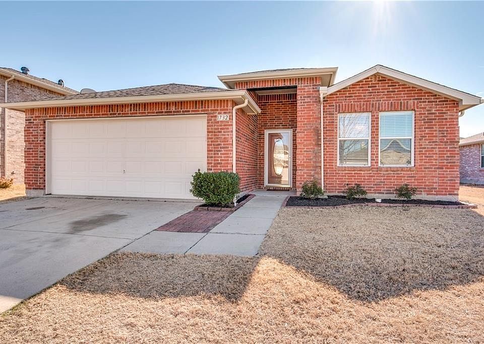1st image of 1732 Canyon Oaks Dr