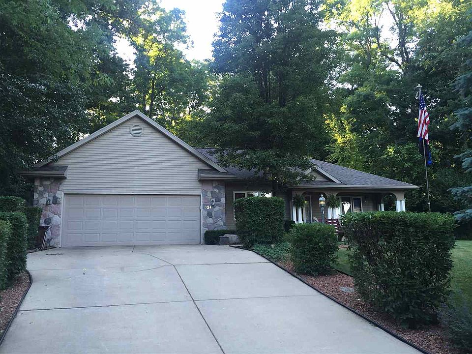 1st image of 934 Essex Park Dr