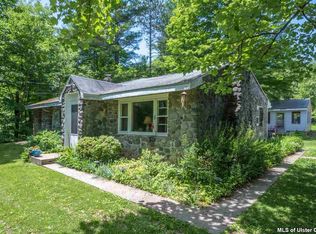 131 Burnett Rd, Saugerties, NY 12477