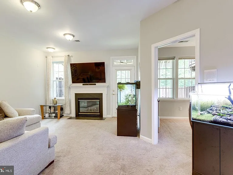 6485 Sutcliffe Dr — Photo 55