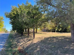 13938 E Mission Rd, Nevada, MO 64772