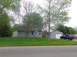 409 10th Ave NW, Waseca, MN 56093