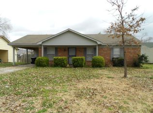 445 S Dogwood Cv, Marion, AR 72364