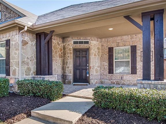 3rd image of 12924 Royal Ascot Dr