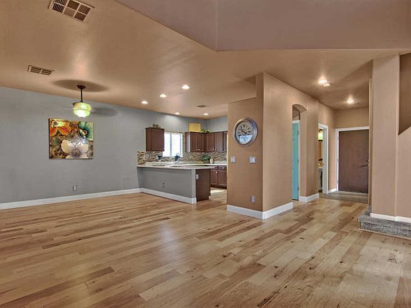 3rd image of 1750 W Union Hills Dr Unit 10