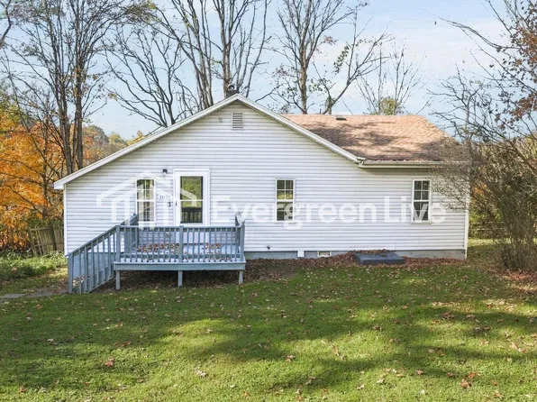 1007 5th St, Verona, PA 15147