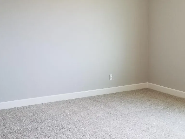 1901 Brogan Dr — Photo 11