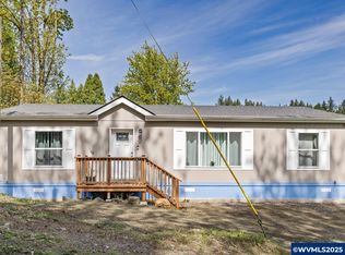 325 Montgomery St, Falls City, OR 97344