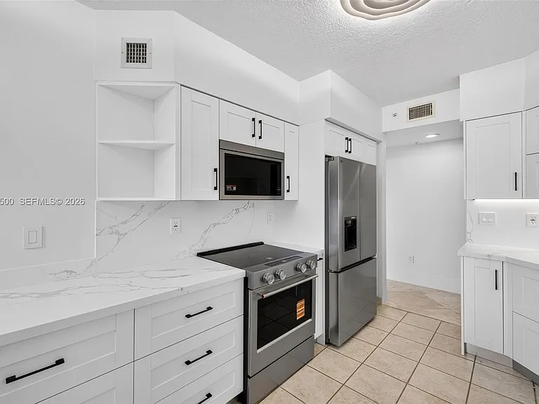 3370 Hidden Bay Dr #2107 — Photo 21