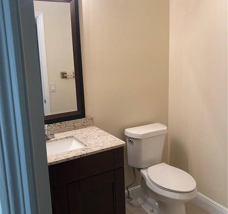 2nd image of 10271 SW 18th St