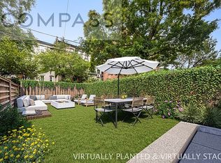 31 Park Pl, Brooklyn, NY 11217