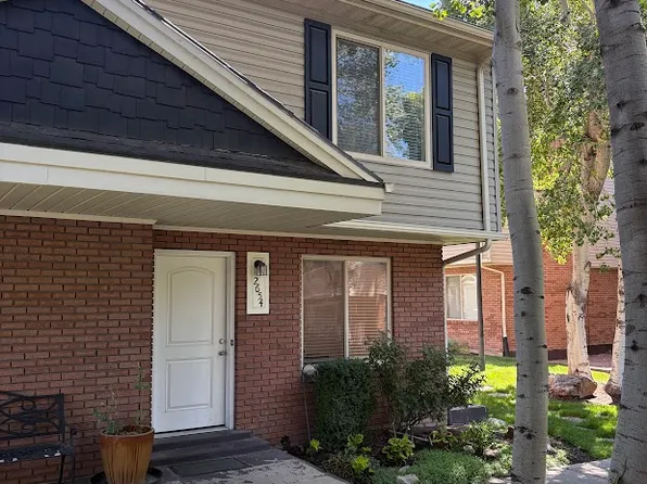 2654 E Murray Holladay Rd, Holladay, UT 84117