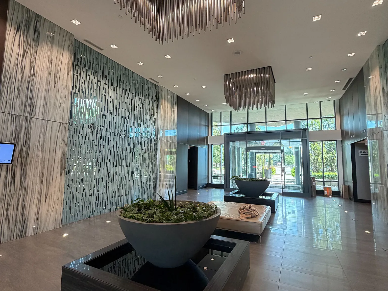 2 bed, $3,500 — Photo 3