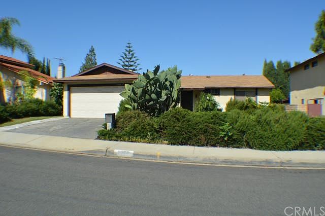 1st image of 1725 Bluehaven Dr