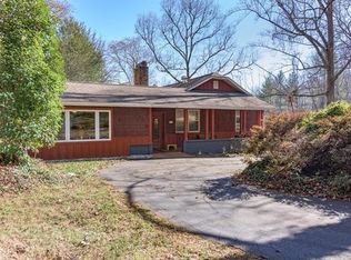 4 Morning Mist Ln, Asheville, NC 28805