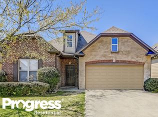 1131 Washington Dr, Moody, AL 35004