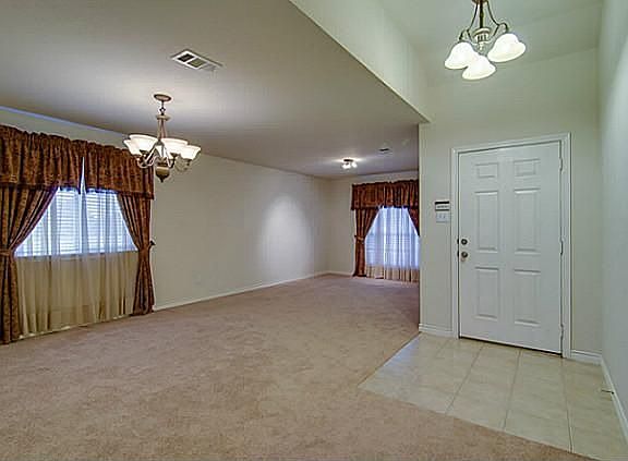 3rd image of 402 Silver Mine Dr